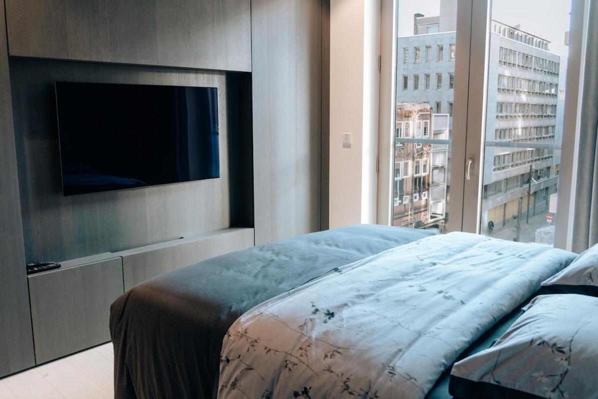Luxe - Modern & Spacious 2br With Balcony View *